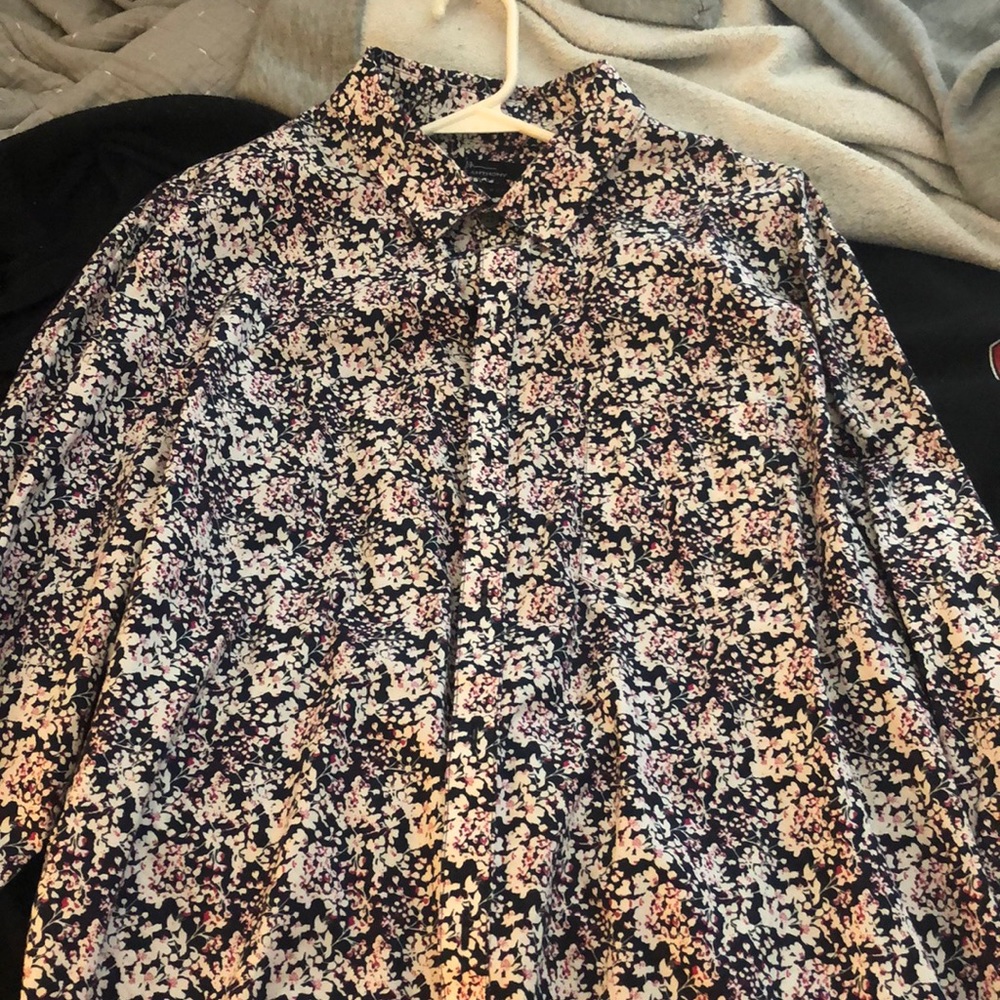 Marc Anthony patterned dress shirt